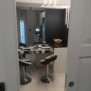  Apartment Class New